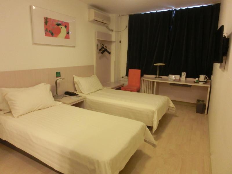 Jingjiang Inn Jinan Quancheng Road Bagian luar foto