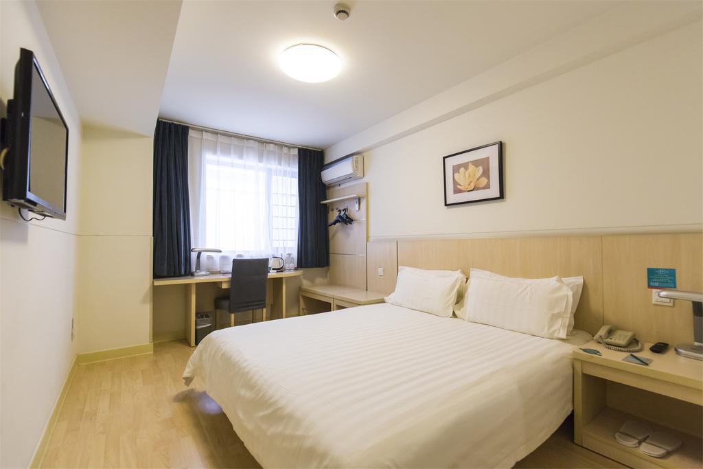 Jingjiang Inn Jinan Quancheng Road Bagian luar foto
